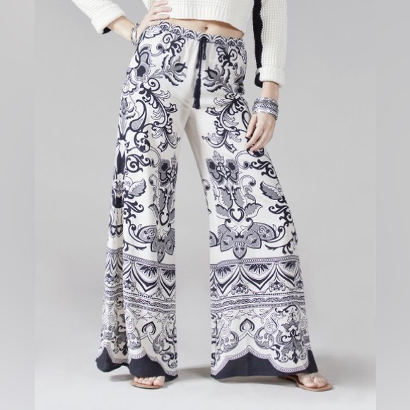 Flying Tomato Pants - Flying Tomato black and cream patterned pants